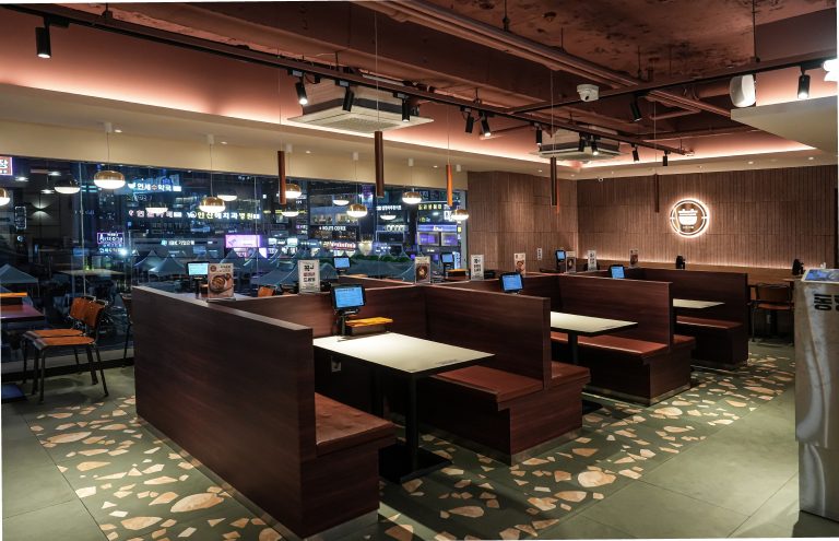 한식 창업 입지 선정 가이드 - 상권 분석부터 계약까지